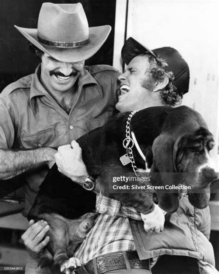 Actors Jerry Reed as Cledus, Sally Field as Carrie and Burt Reynolds as Bandit during a scene in the film "Smokey and the Bandit" | Source: Getty Images