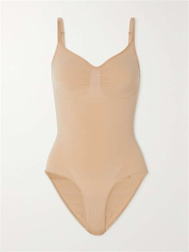 bodysuit skims